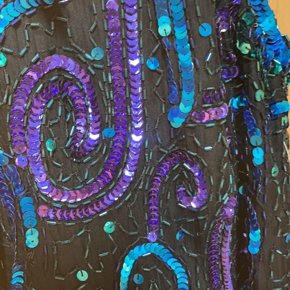 Women’s dressy top - Picture 2 of 3